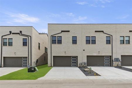 New construction Townhouse house 1270 Daybreak Drive, Allen, TX 75013 Roberts Homeplan- photo 26 26