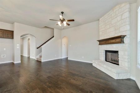 New construction Single-Family house 4369 Sun Meadow Drive, Joshua, TX 76058 Concept 2440- photo 16 16