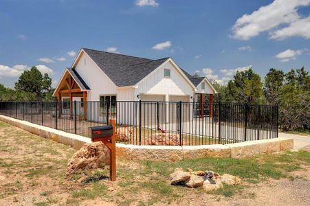 New construction Single-Family house 2 Cherokee Trl, Wimberley, TX 78676 - photo 1 1