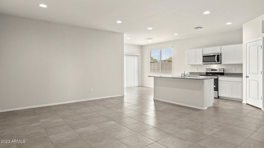 New construction Single-Family house 1148 W Chimes Tower Drive, Casa Grande, AZ 85122 Baxter- photo 2 2