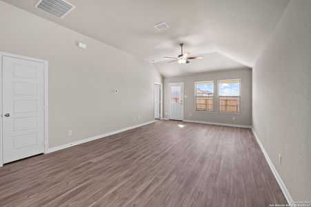 New construction Single-Family house 626 River Run Way, San Antonio, TX 78219 Primrose- photo 7 7