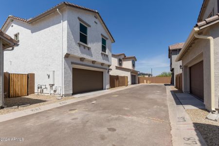 New construction Single-Family house 25197 N 141St Avenue, Surprise, AZ 85387 Plan CC-RM3- photo 2 2