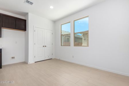 New construction Single-Family house 25161 N 141St Avenue, Surprise, AZ 85387 Plan CC-RM3- photo 7 7