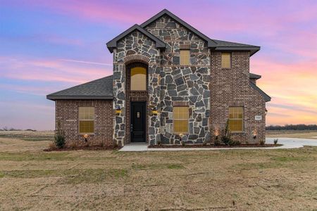 New construction Single-Family house 7424 Stonehenge Drive, Sanger, TX 76266 - photo 0 0