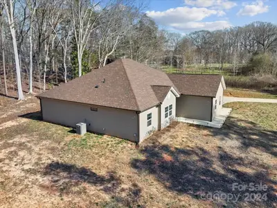 New construction Single-Family house 106 Lafayette Road, Stanley, NC 28164 - photo