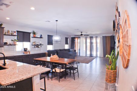 New construction Single-Family house 7535 W Odeum Lane, Phoenix, AZ 85043 - photo 9 9