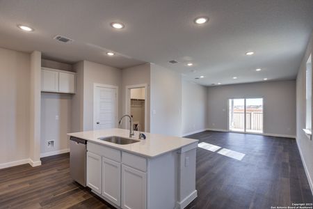 New construction Single-Family house 4231 Danforth Street, New Braunfels, TX 78130 Fresno - 1521- photo 12 12