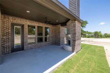 New construction Single-Family house 724 Burr Oak Lane, Weatherford, TX 76085 - photo 37 37