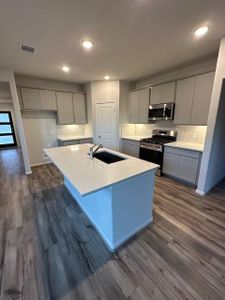 New construction Single-Family house 10523 Plumas Run Drive, Rosharon, TX 77583 - photo 5 5