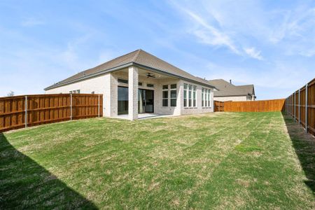 New construction Single-Family house 9817 Saddle Drive, Mesquite, TX 75126 Johnson 5128 Presidential Series - photo 29 29