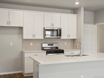 New construction Townhouse house 22271 E 7Th Place, Aurora, CO 80018 The Orchard- photo 9 9