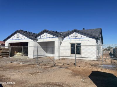 New construction Single-Family house 9201 W Hartigan Lane, Arizona City, AZ 85123 - photo 0