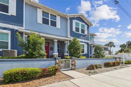 New construction Townhouse house 414 Finn Way, Dunedin, FL 34698 - photo 5 5