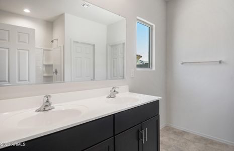 New construction Single-Family house 43704 W Cypress Lane, Maricopa, AZ 85138 Bluebell- photo 13 13
