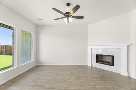 New construction Single-Family house 4444 Brentfield Drive, Fort Worth, TX 76036 Concept 1660- photo 18 18