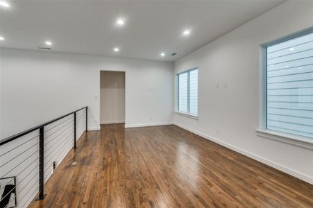 New construction Single-Family house 4607 Weldon Street, Dallas, TX 75204 - photo 2 2