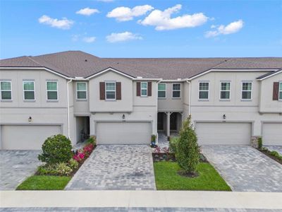 New construction Townhouse house 19398 Great Intention Way, Lutz, FL 33558 - photo 1 1