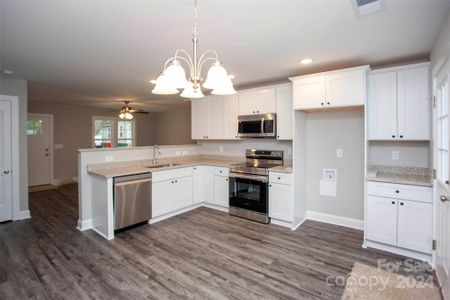 New construction Single-Family house 125 Chestnut Drive Sw, Concord, NC 28025 - photo 7 7