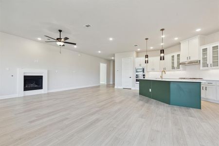 New construction Single-Family house 7749 Pondview Lane, Fort Worth, TX 76123 The Getty- photo 14 14