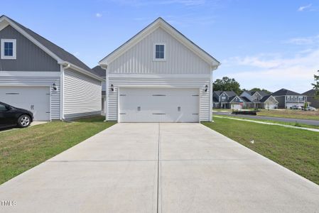 New construction Single-Family house 161 Buckhorn Branch Park, Unit 161, Clayton, NC 27520 Eliana- photo 20 20