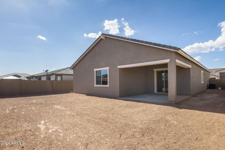 New construction Single-Family house 17657 W Running Deer Trail, Surprise, AZ 85387 Raleigh- photo 24 24