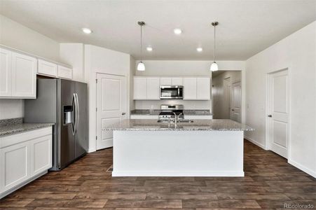 New construction Single-Family house 829 Crest Street, Lochbuie, CO 80603 - photo 10 10