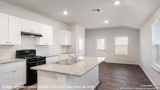 New construction Single-Family house 120 Honors Street, Floresville, TX 78114 THe Brooke- photo