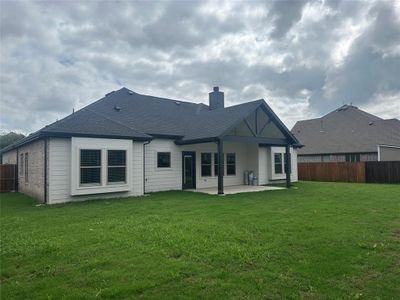 New construction Single-Family house 105 Thoroughbred Street, Waxahachie, TX 75165 - photo 26 26