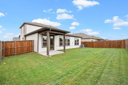 New construction Single-Family house 346 Boroughbridge Drive, Princeton, TX 75407 - photo 35 35