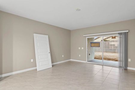 New construction Single-Family house 9416 North 178th Drive, Waddell, AZ 85355 - photo 13 13