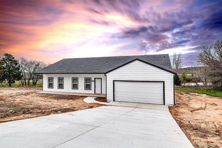 New construction Single-Family house 1409 County Road 913, Burleson, TX 76028 - photo 1 1