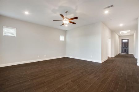 New construction Single-Family house 319 Pilazzo Street, Montgomery, TX 77316 The Danbridge- photo 17 17