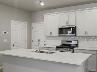New construction Townhouse house 22261 E 7Th Place, Aurora, CO 80018 The Woodland- photo 5 5