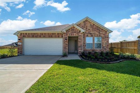 New construction Single-Family house 3322 Falling Brook Drive, Baytown, TX 77521 - photo 0