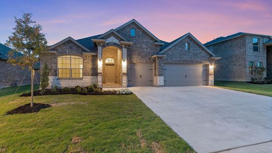 New construction Single-Family house 3688 Rolling Meadows Drive, Grand Prairie, TX 76065 - photo 4 4