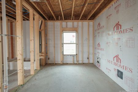 New construction Single-Family house 125 Calargy Drive, Floresville, TX 78114 - photo 15 15