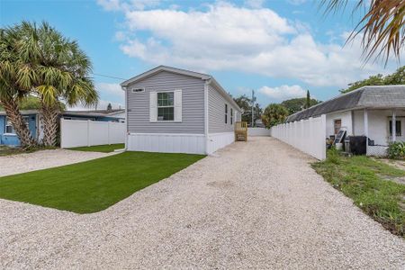 New construction Manufactured Home house 13024 Dania Street, Hudson, FL 34667 - photo 0