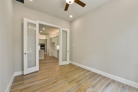 New construction Single-Family house 16146 Rustling Woods Road, Conroe, TX 77302 Plan 5051 Exterior D- photo 13 13