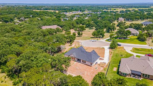 New construction Single-Family house 7912 Rohne Court, Granbury, TX 76049 - photo 33 33