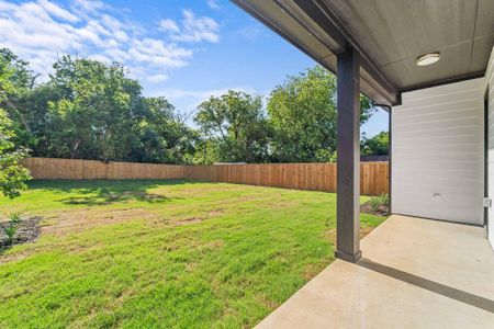 New construction Single-Family house 919 Harlandale Avenue, Dallas, TX 75216 - photo 27 27