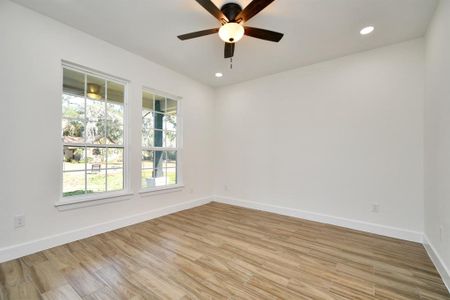 New construction Single-Family house 2214 Lake Forrest Drive, West Columbia, TX 77486 - photo