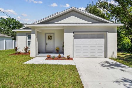 New construction Single-Family house 401 W Crescent Drive, Lakeland, FL 33805 - photo 0