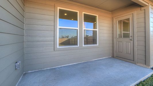 New construction Single-Family house 1105 Indian Canyon, Seguin, TX 78155 - photo 33 33