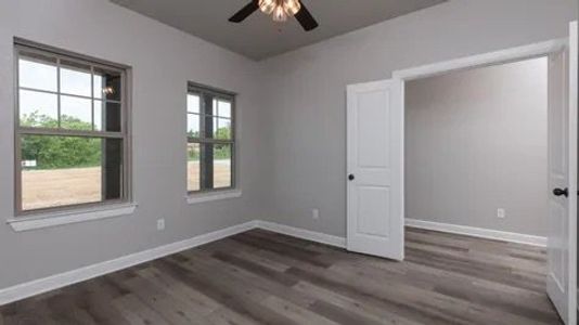 New construction Single-Family house 743 Country Road 4764, Briar, TX 76023 - photo 14 14