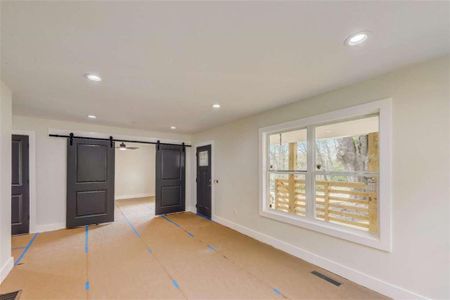 New construction Single-Family house 1962 Se Compton Drive Se, Atlanta, GA 30315 - photo 5 5