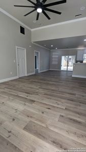 New construction Single-Family house 823 Cresthill Rd, San Antonio, TX 78220 - photo 3 3