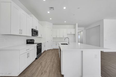 New construction Single-Family house 10555 S 33Rd Avenue, Laveen, AZ 85339 - photo 17 17