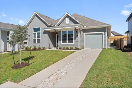 New construction Single-Family house 5308 Christina Ct, Austin, TX 78723 - photo 0