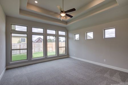 New construction Single-Family house 166 Burning Star, Castroville, TX 78009 Plan 2110- photo 16 16