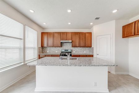 New construction Single-Family house 7410 Donnino Drive, Texas City, TX 77591 - photo 7 7